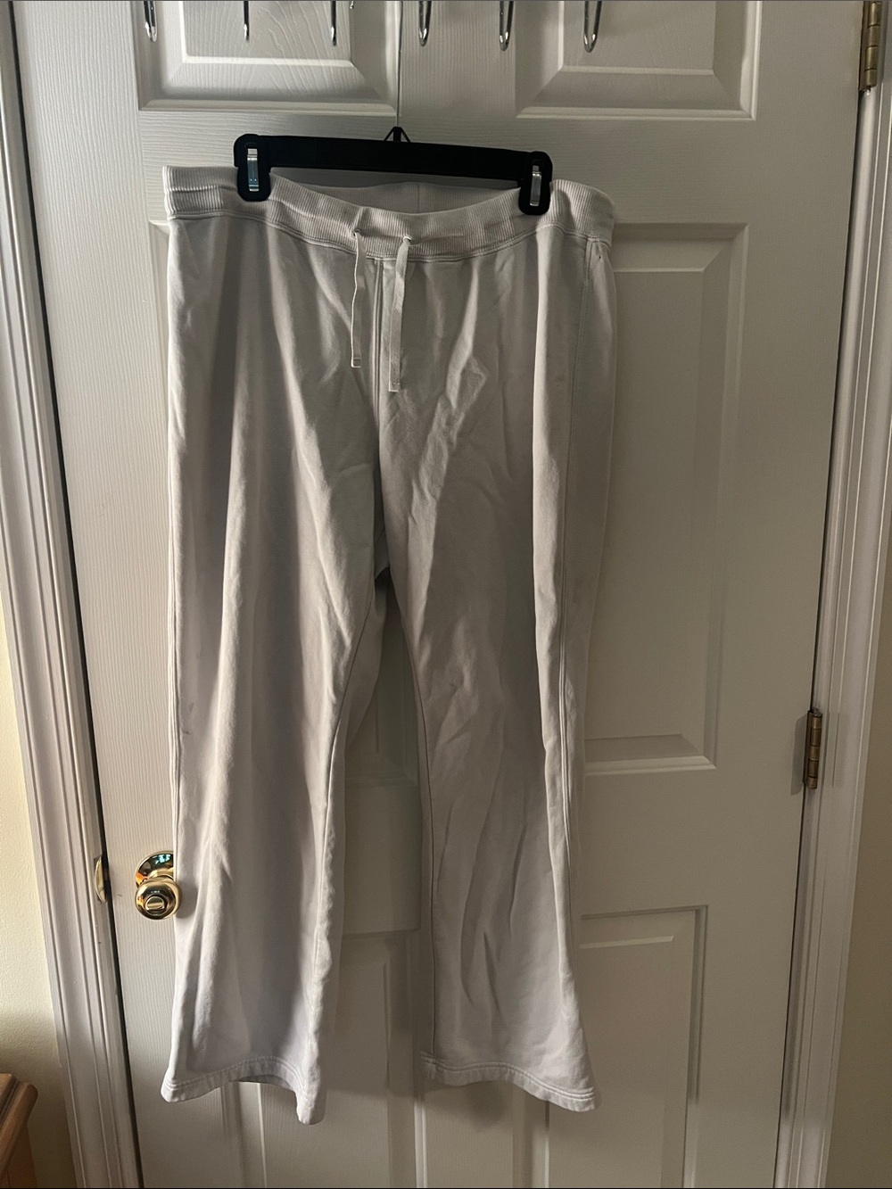 Men's Cream Drawstring Sweatpants - Relaxed Casual Joggers